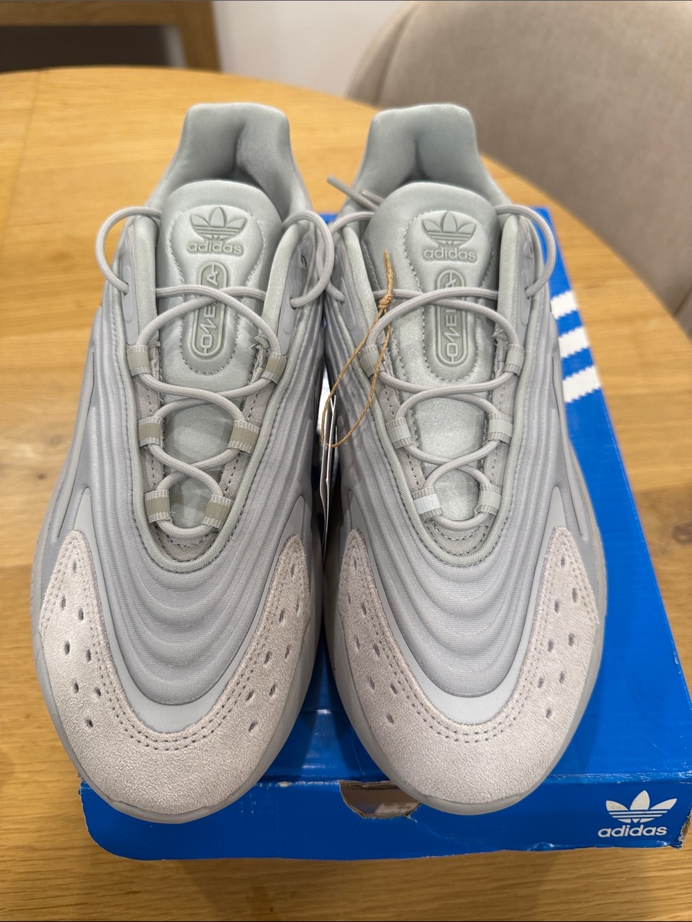 Adidas Men’s Ozelia Sneakers
